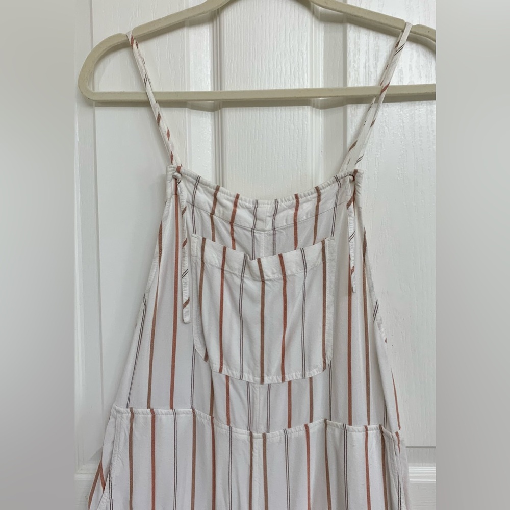RVCA Zula Jumpsuit Overalls White Stripe Cover Up Sz M Casual Lightweight Beach - Picture 3 of 13